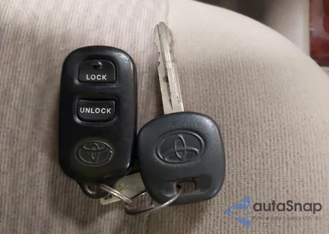 2005 Toyota Corolla Ce/Le/S from USA, damaged, VIN 1NXBR30E35Z376716